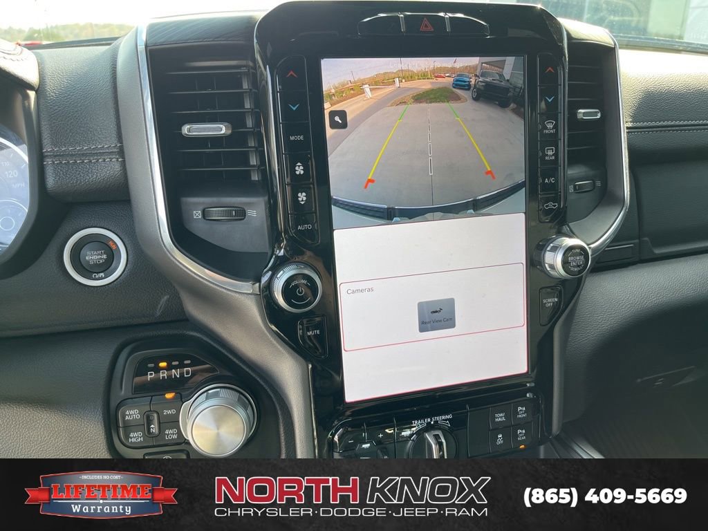 Used 2024 RAM 1500 Laramie AWD/4WD image 10