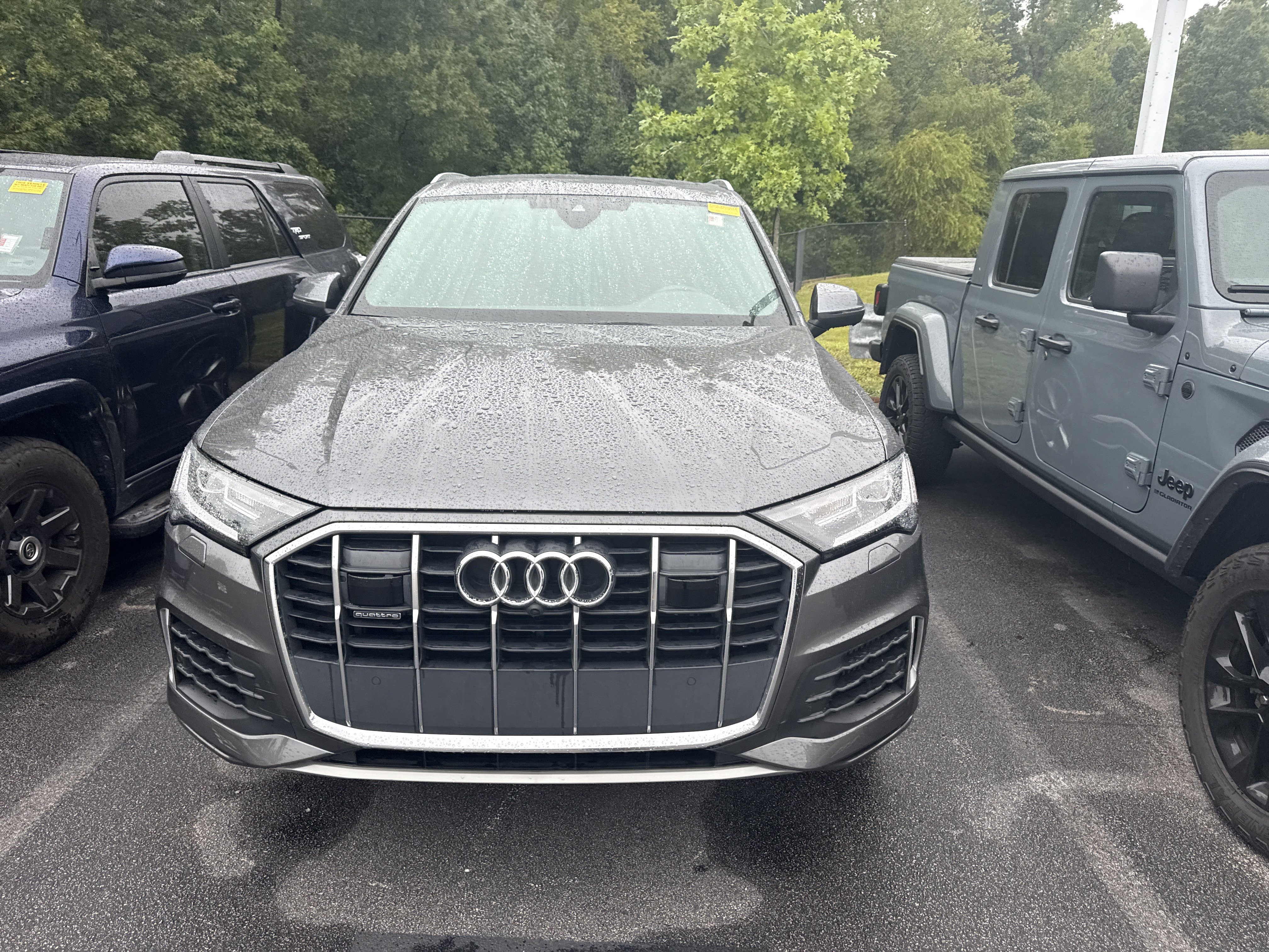 Used 2022 Audi Q7 3.0T Premium Plus w/ Premium Plus Package AWD/4WD image 38