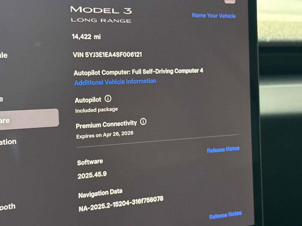 Used 2025 Tesla Model 3 Long Range image 38