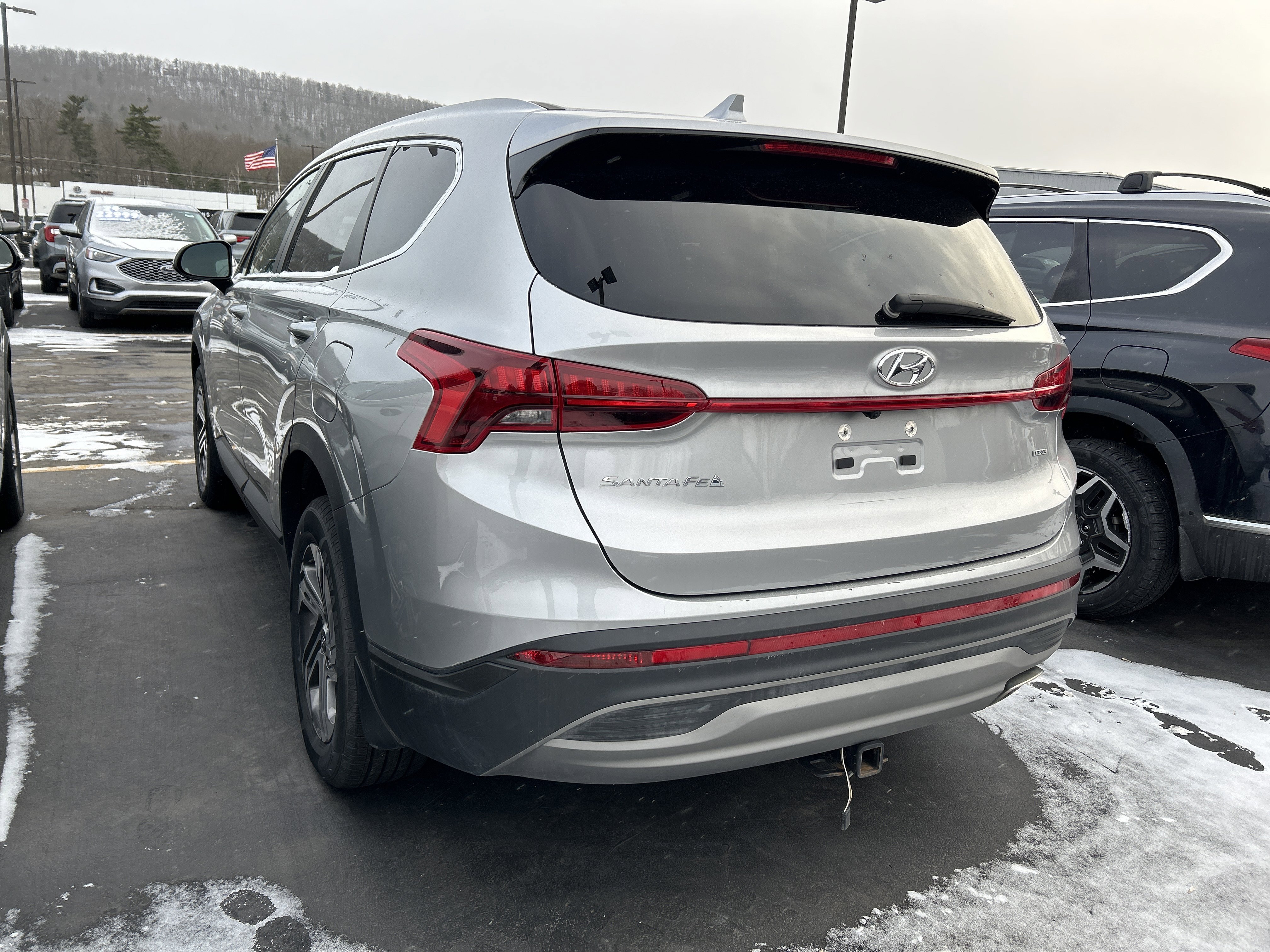 Used 2023 Hyundai Santa Fe SE image 6