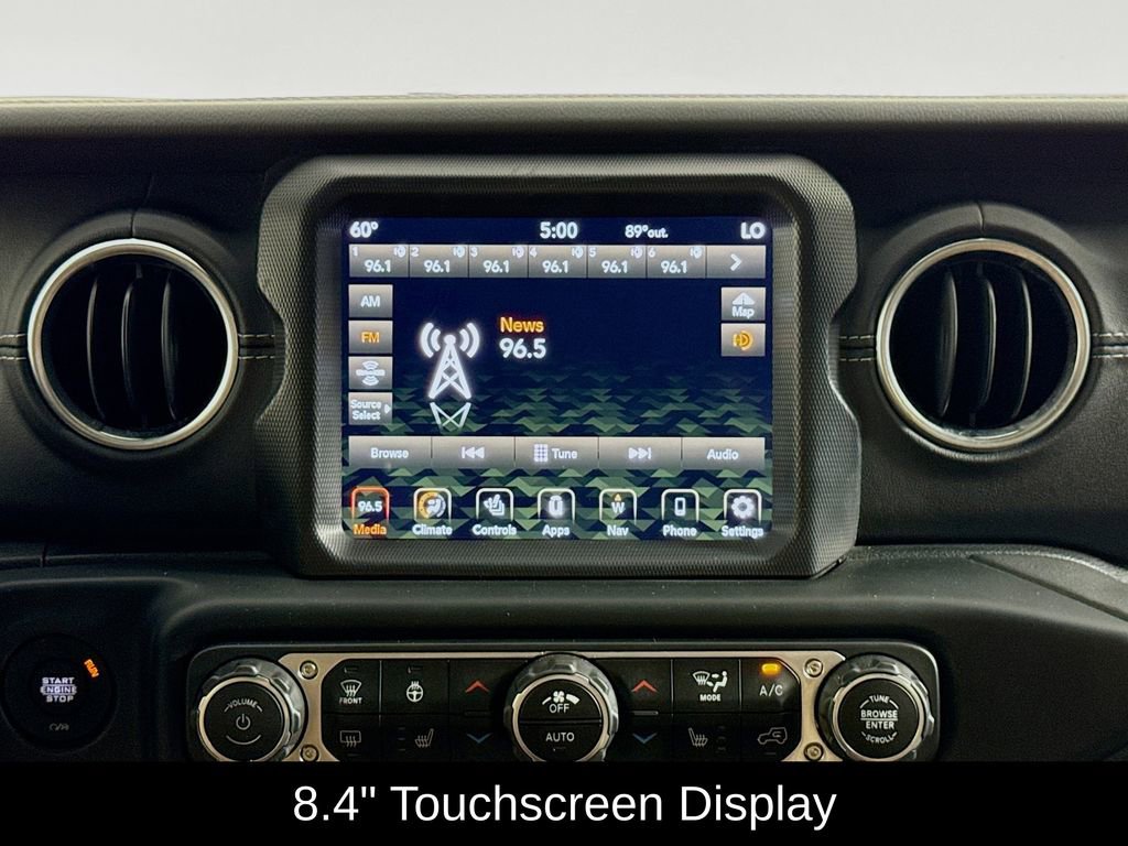 Used 2020 Jeep Wrangler Unlimited Sahara image 23