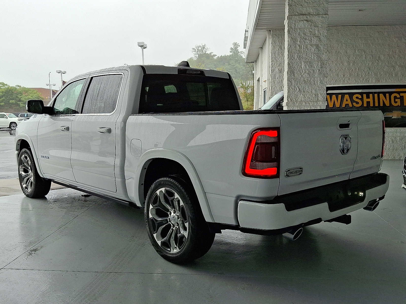 Used 2024 RAM 1500 Limited image 4