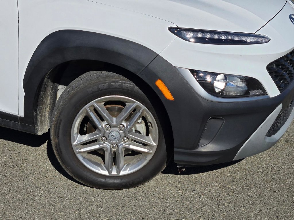 Used 2022 Hyundai Kona SE FWD image 9