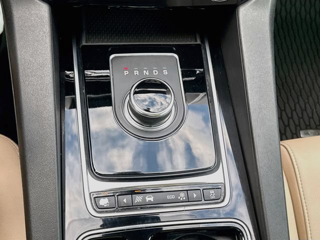 Used 2020 Jaguar F-PACE Premium AWD/4WD image 18