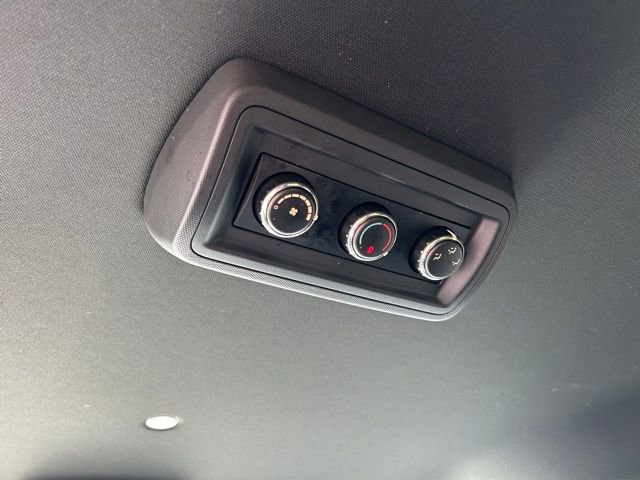 Used 2017 Dodge Grand Caravan SXT image 22