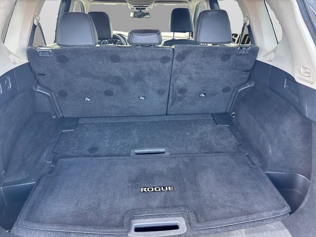 Used 2021 Nissan Rogue SL w/ Premium Package image 11