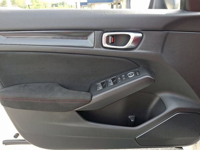 Used 2025 Honda Civic Type R image 12