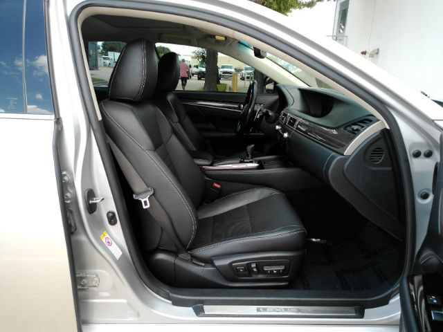 Used 2016 Lexus GS 350 AWD w/ Premium Package image 19