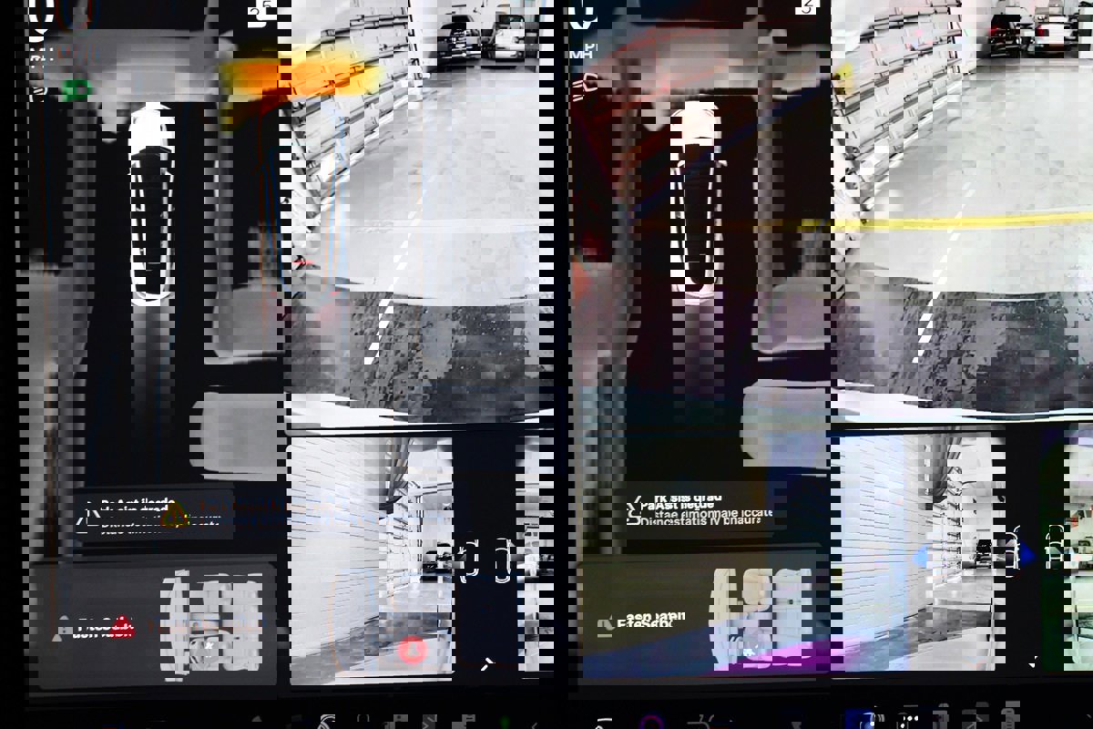 Used 2023 Tesla Model Y Long Range image 48