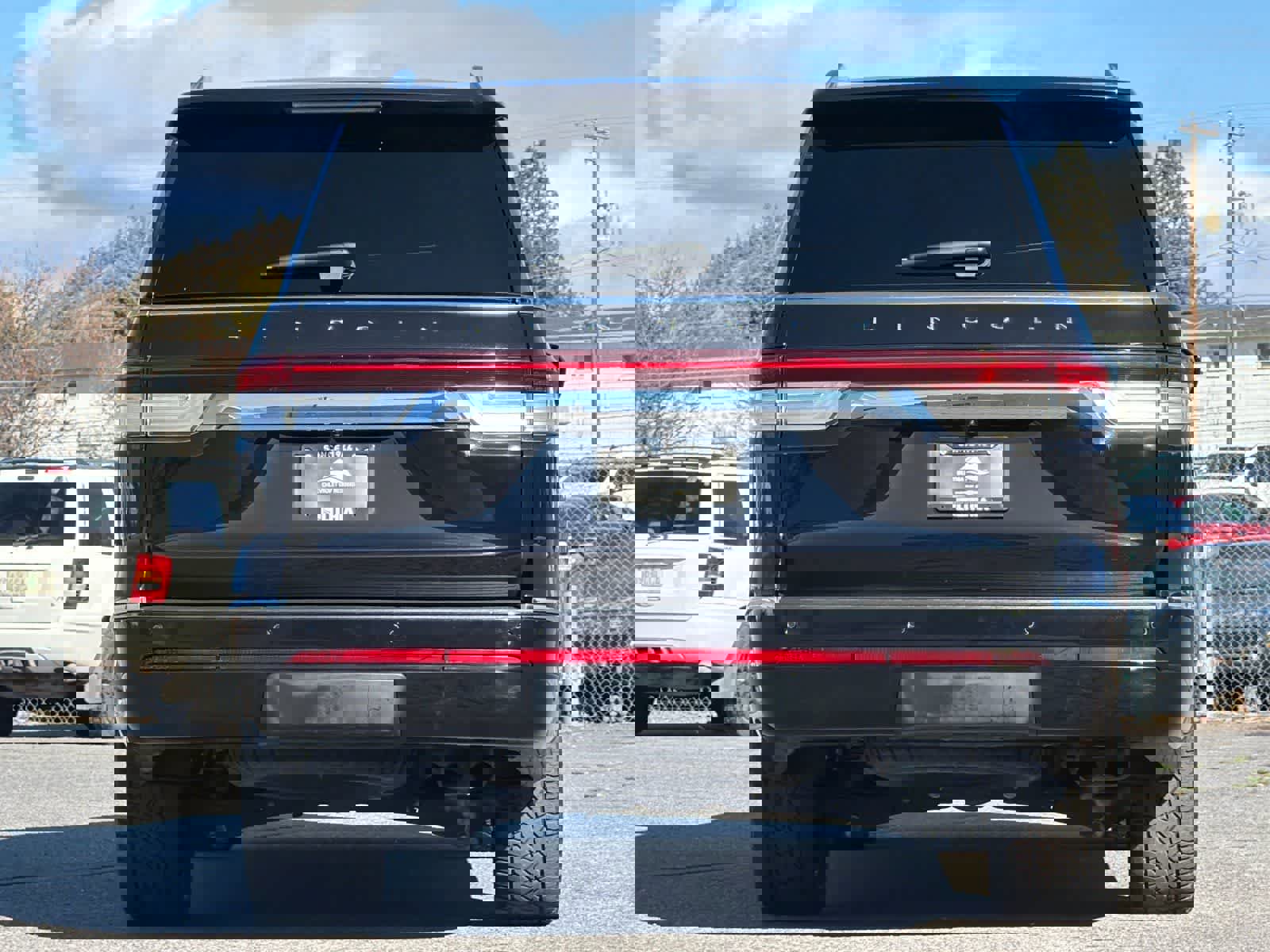 Used 2022 Lincoln Navigator L Reserve image 8