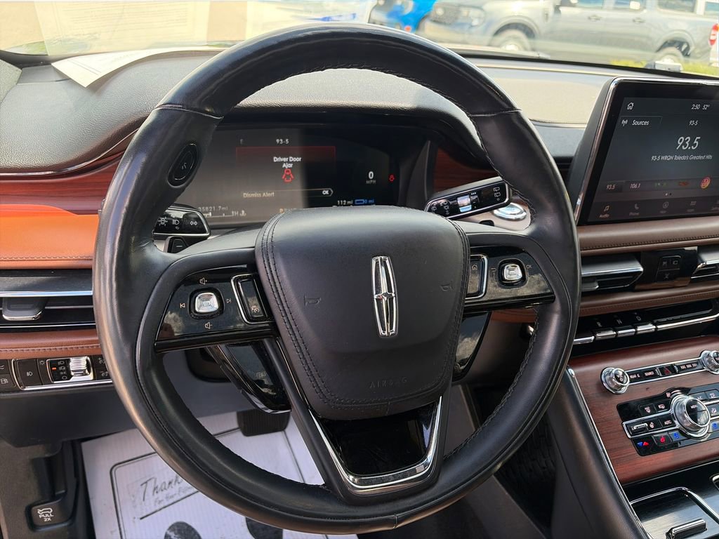 Used 2023 Lincoln Aviator Grand Touring w/ Equipment Group 301A AWD/4WD image 18