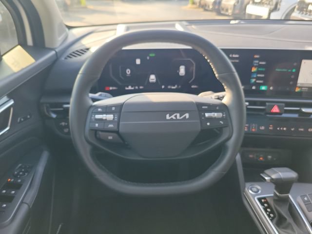 Certified 2026 Kia Sportage SX FWD image 11