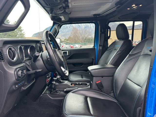 Used 2023 Jeep Wrangler Unlimited Rubicon 4xe w/ Cold Weather Group AWD/4WD image 28