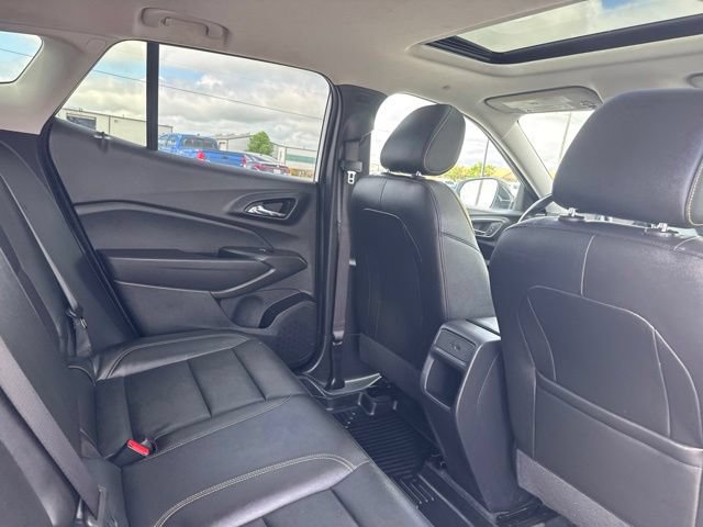 Used 2025 Chevrolet Trax ACTIV w/ Sunroof Package FWD image 21