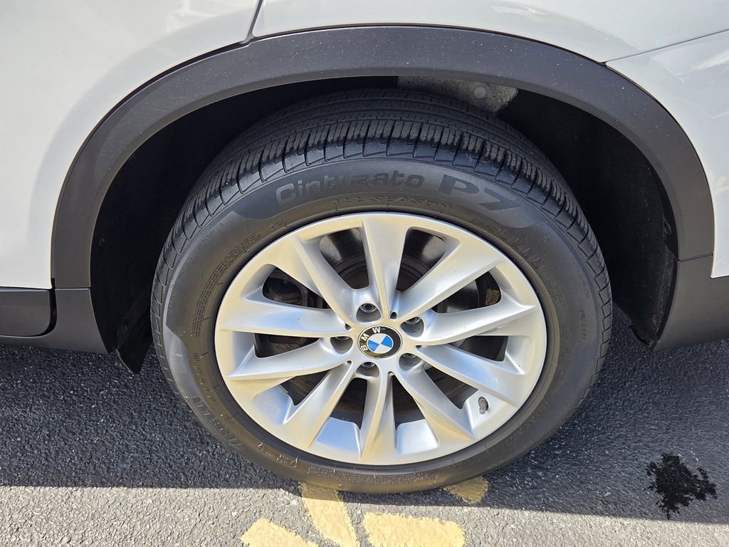 Used 2017 BMW X3 xDrive28i AWD/4WD image 14