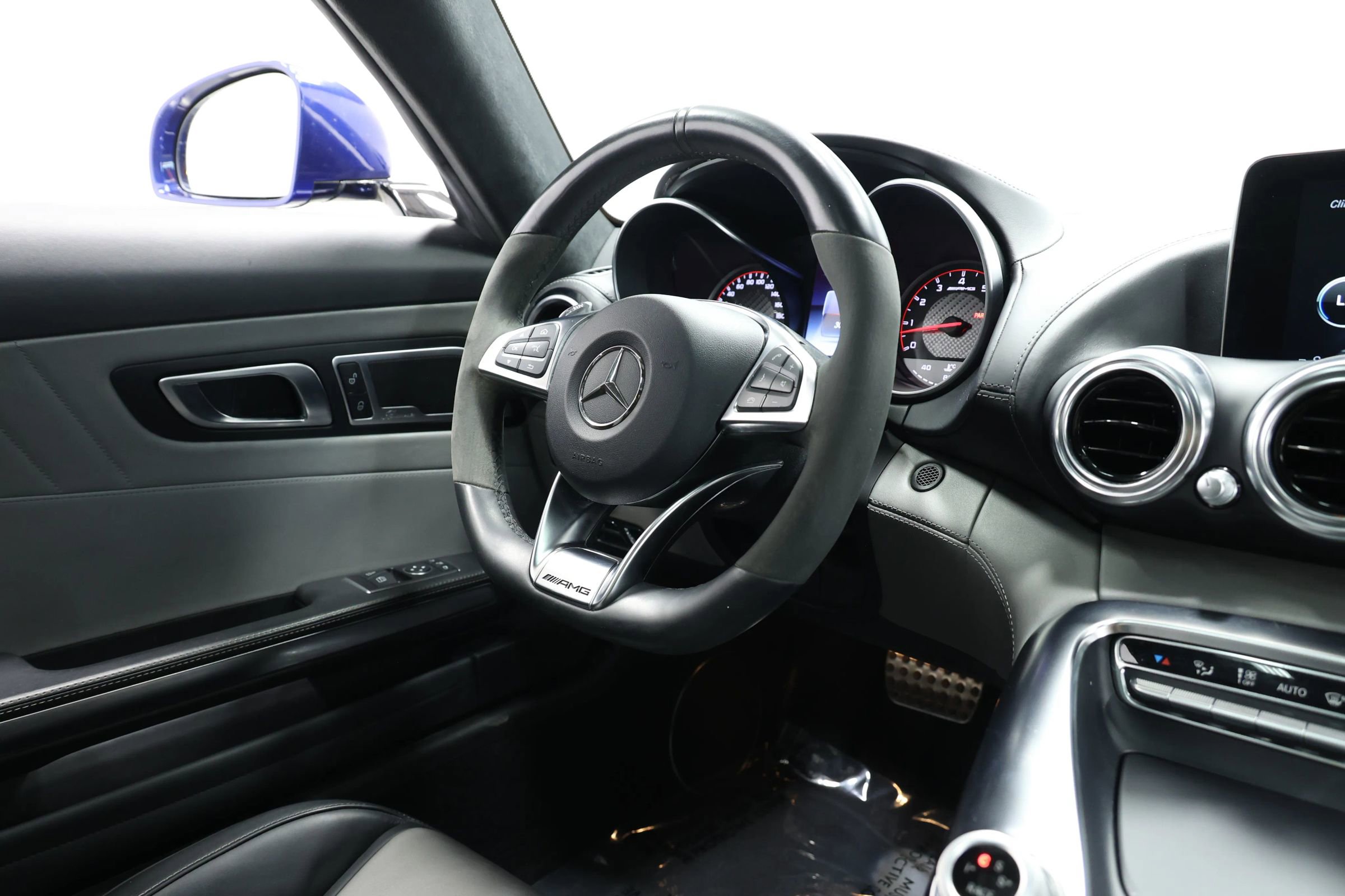 Used 2016 Mercedes-Benz AMG GT S image 67