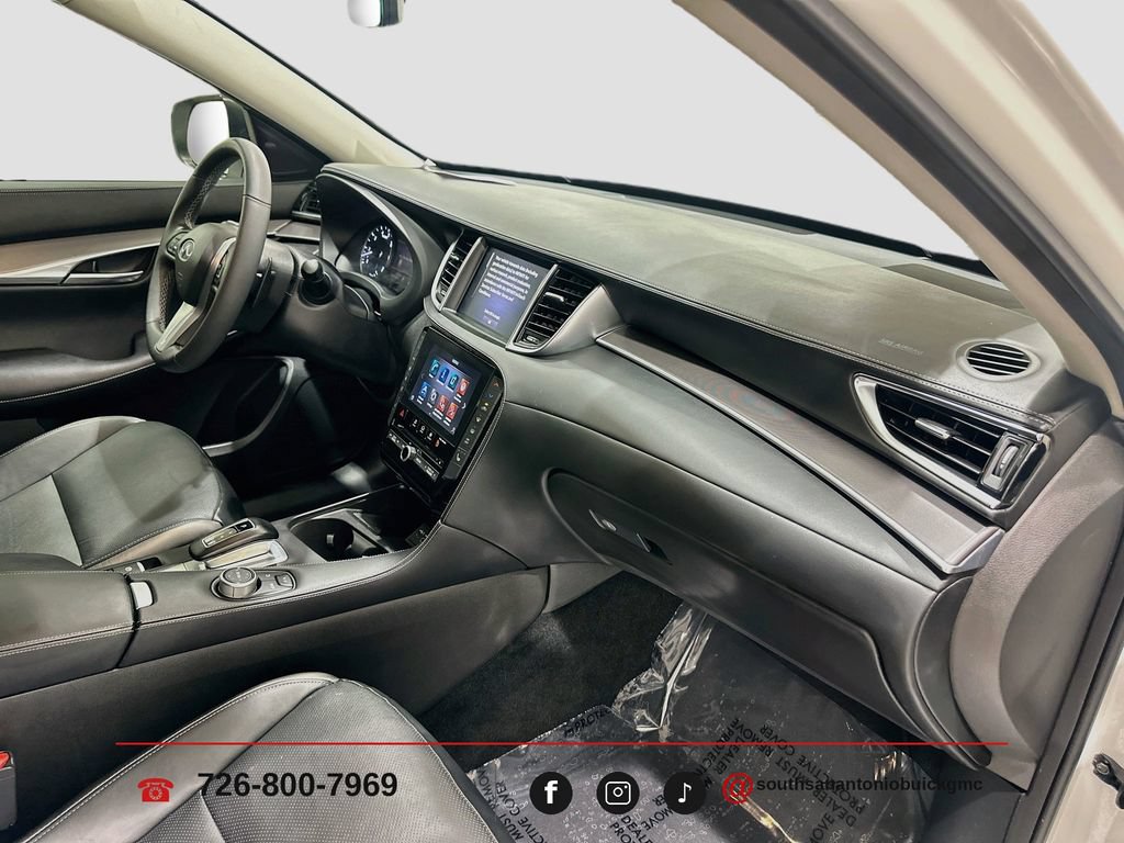 Used 2023 INFINITI QX50 Luxe FWD image 30