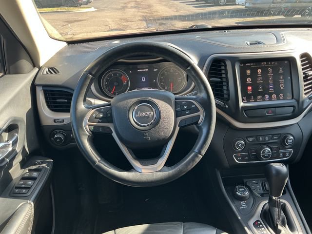 Used 2016 Jeep Cherokee Limited image 15
