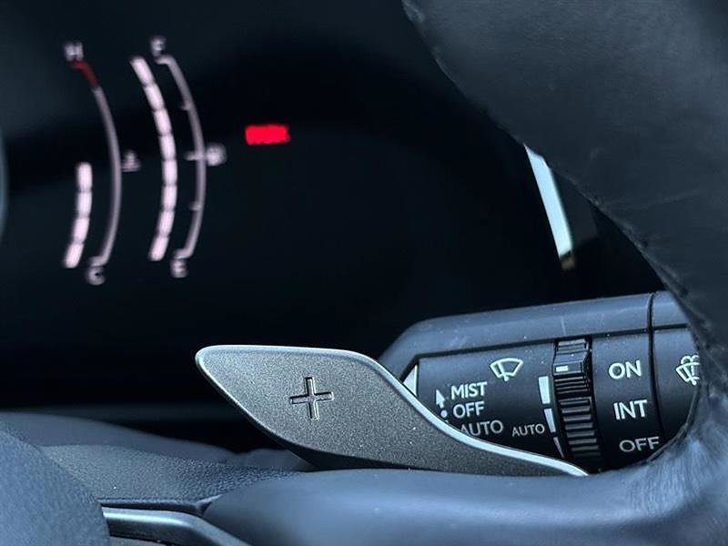 Used 2025 Lexus NX 250 FWD w/ Towing Package (2000 Lbs) image 24