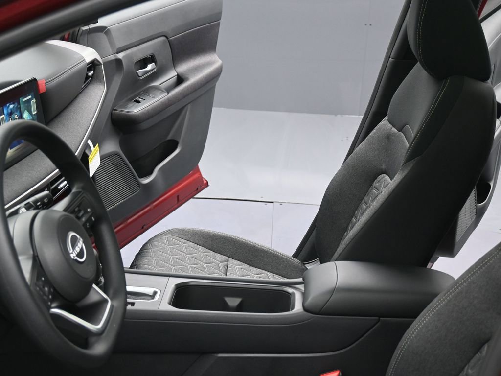 New 2026 Nissan Kicks SV w/ SV Premium Package AWD/4WD image 16