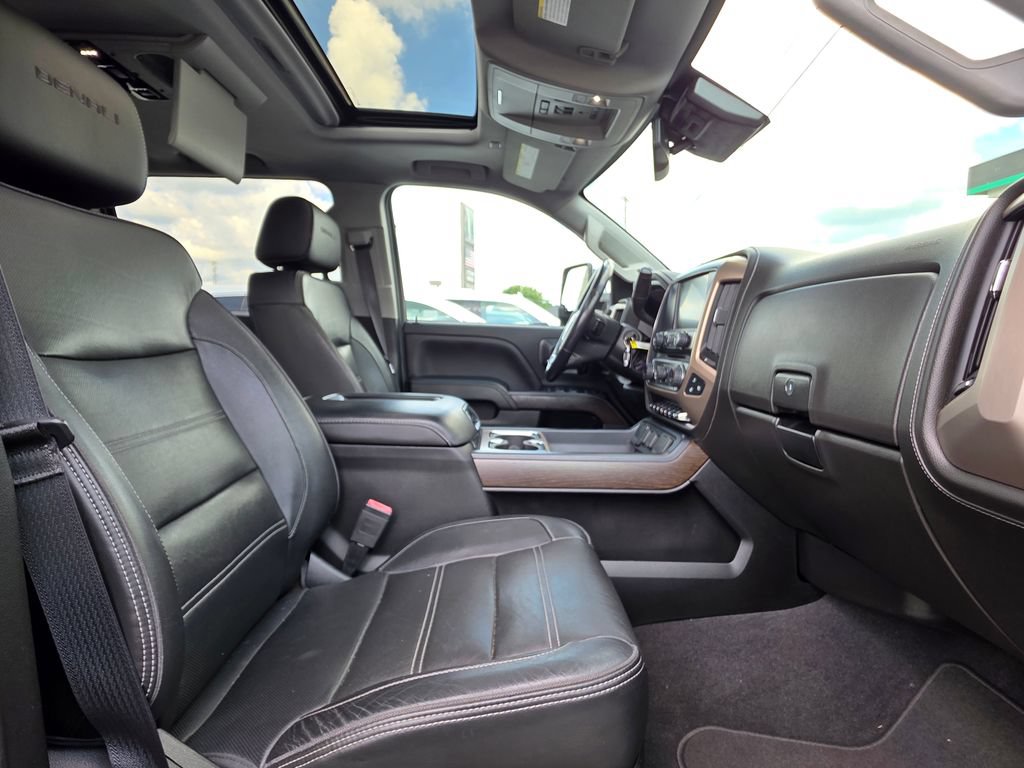 Used 2019 GMC Sierra 3500 Denali w/ Duramax Plus Package AWD/4WD image 35