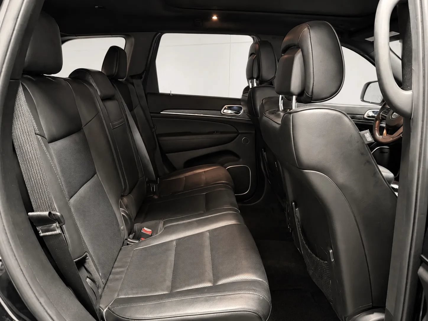 Used 2018 Jeep Grand Cherokee High Altitude AWD/4WD image 21