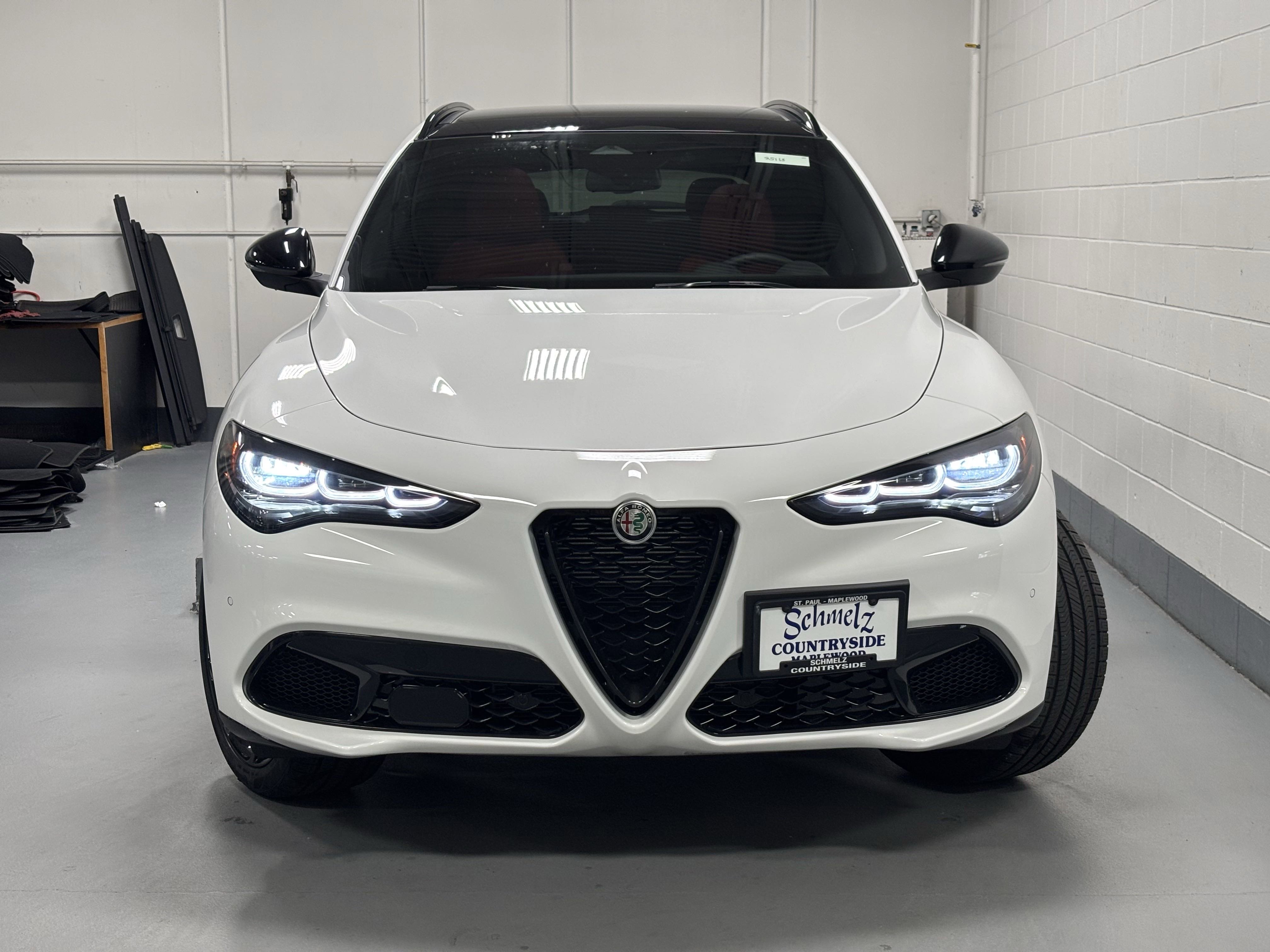 New 2025 Alfa Romeo Stelvio Sprint w/ Veloce Package image 2