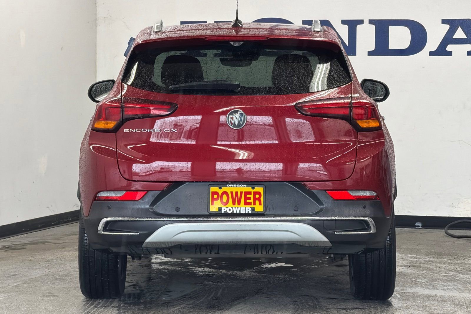 Used 2021 Buick Encore GX Essence w/ Advanced Technology Package image 4