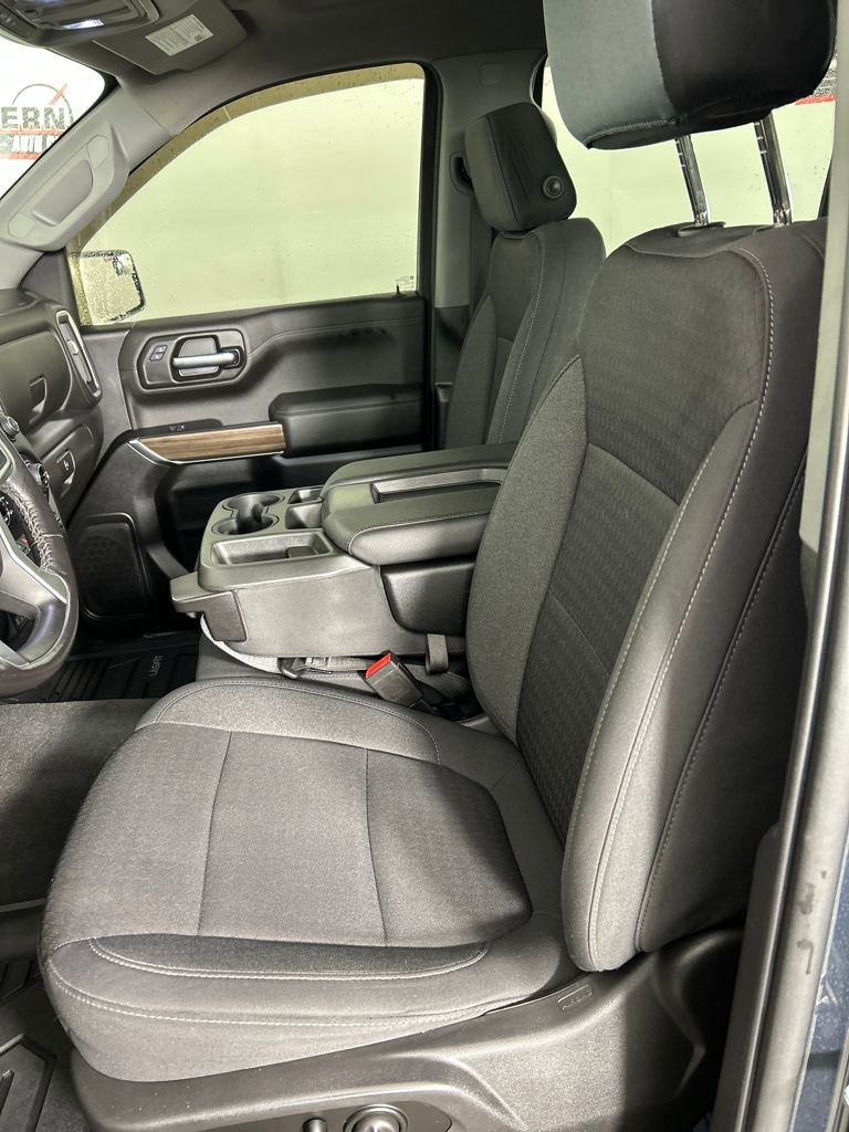 Used 2021 Chevrolet Silverado 1500 LT image 13