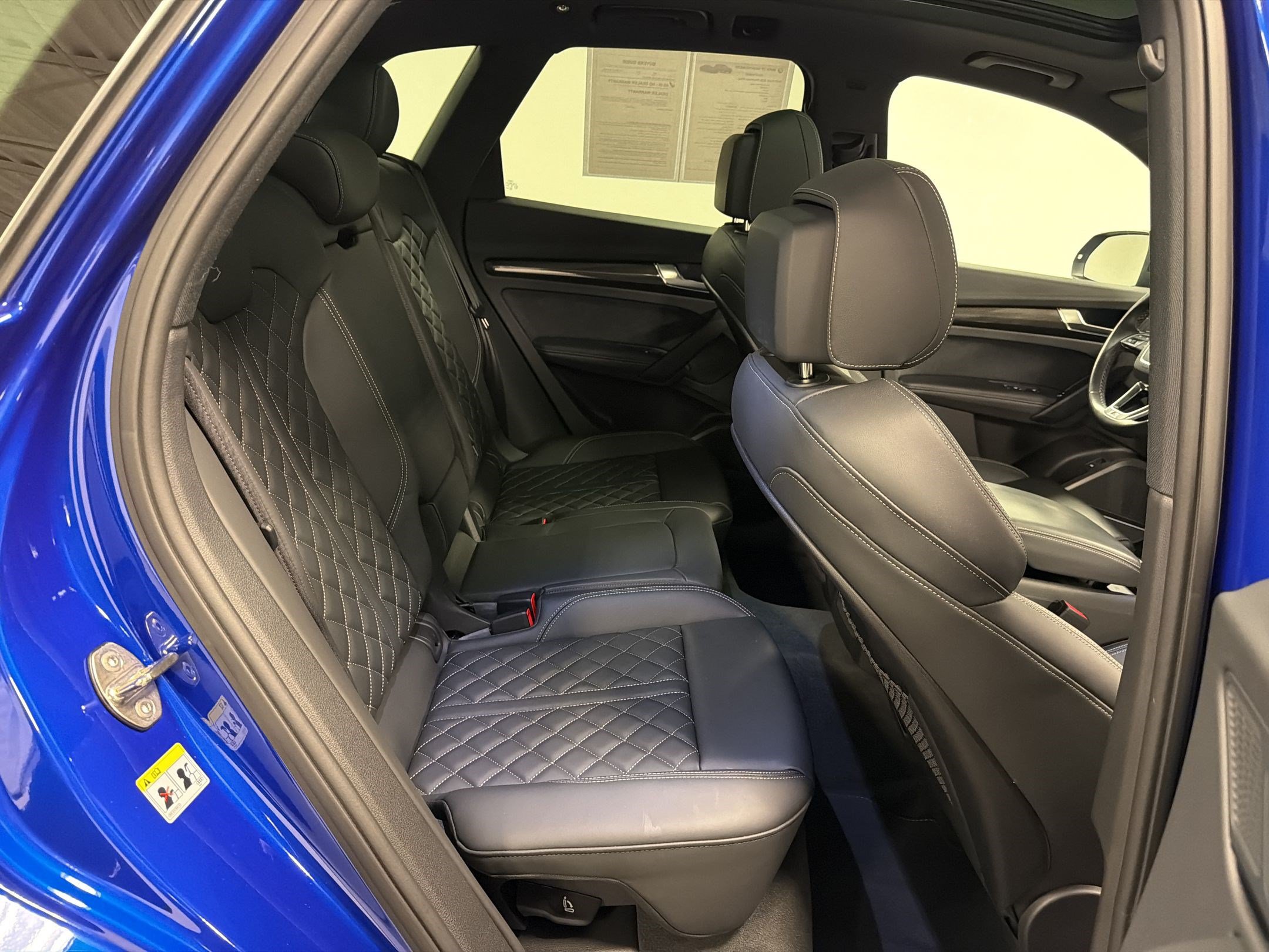 Used 2023 Audi SQ5 Premium Plus w/ Premium Plus Package AWD/4WD image 31