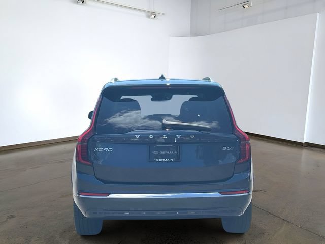 Used 2026 Volvo XC90 B6 Core w/ Protection Package AWD/4WD image 8