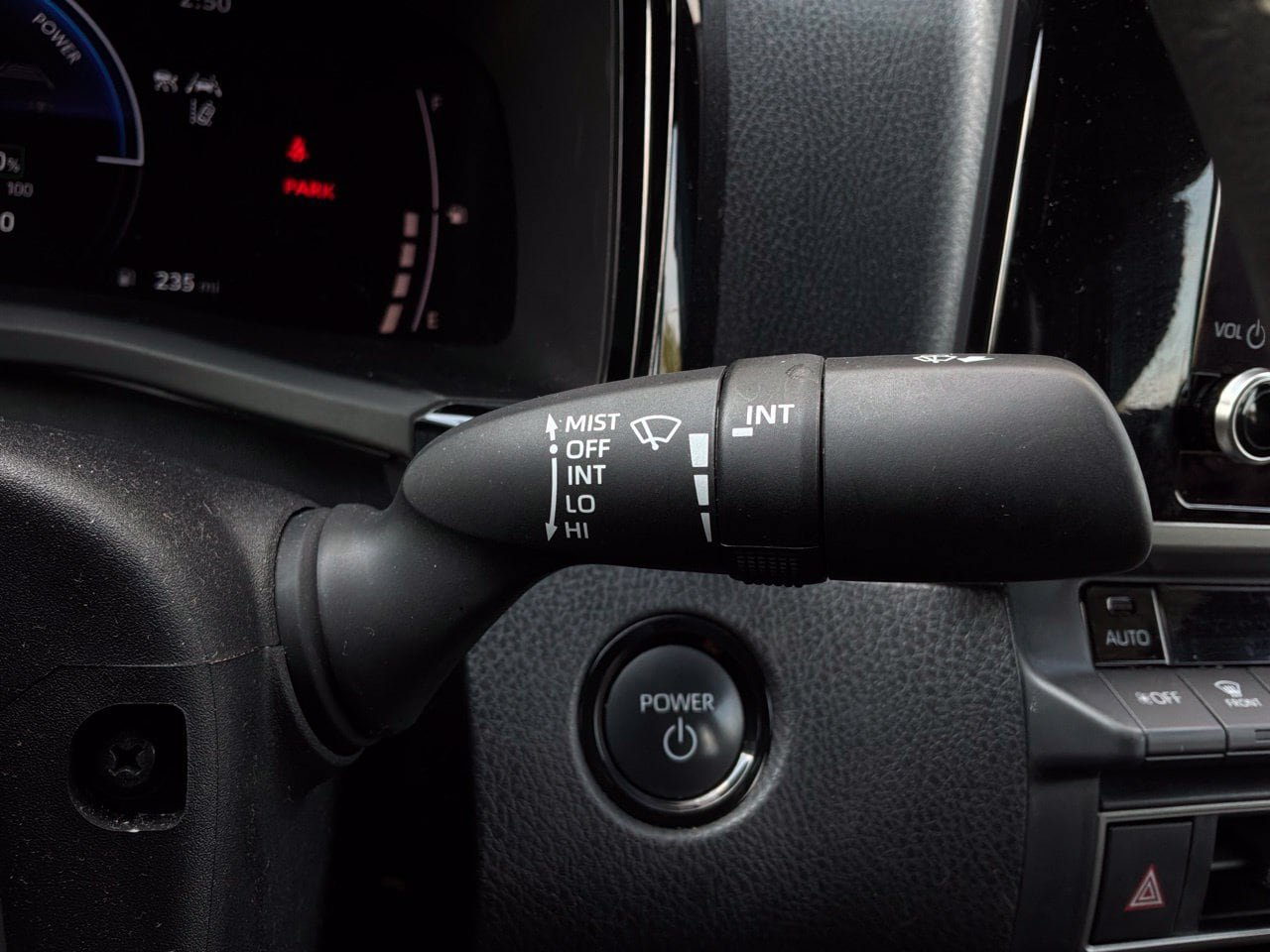 Used 2026 Toyota Camry SE FWD image 38