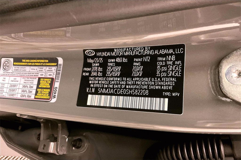 Certified 2025 Hyundai Tucson SE image 29