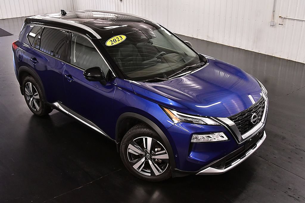 Used 2023 Nissan Rogue Platinum w/ Platinum Premium Package AWD/4WD image 12