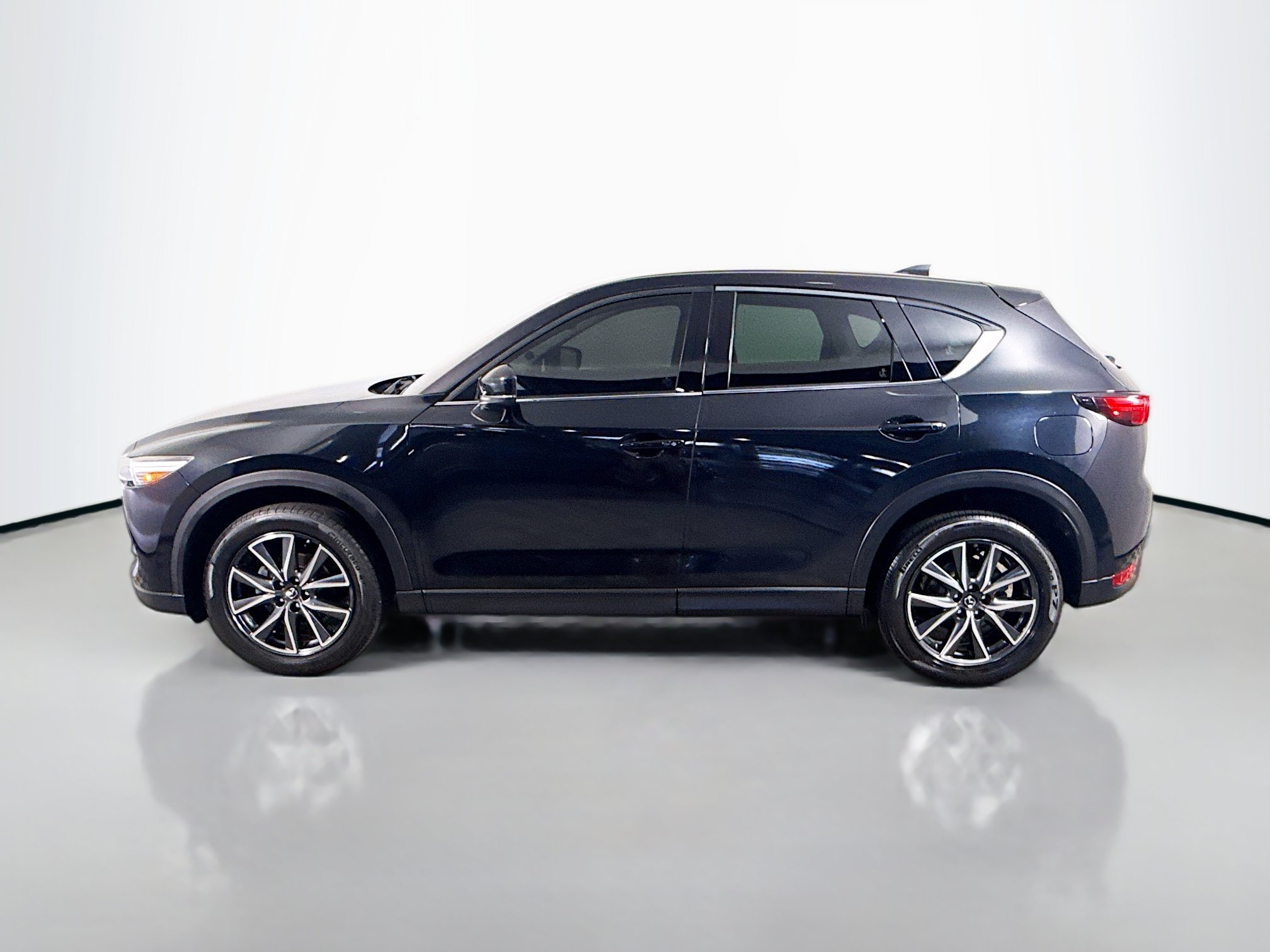 Used 2017 MAZDA CX-5 Grand Touring FWD image 6