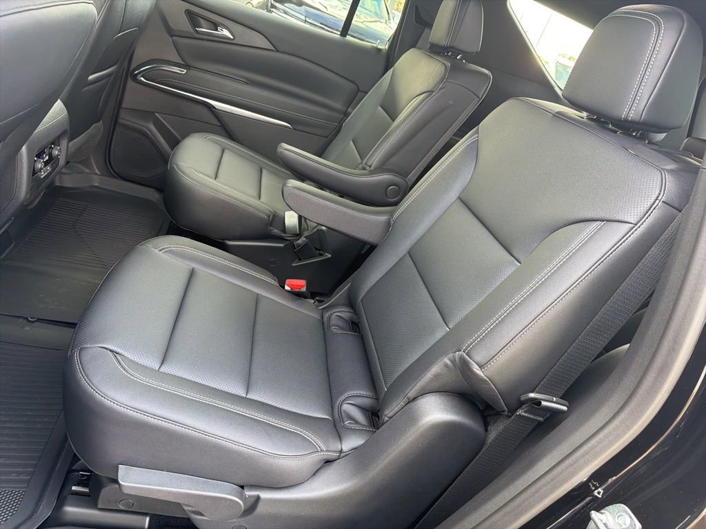 New 2026 Chevrolet Traverse LT w/ Midnight/Sport Edition image 26