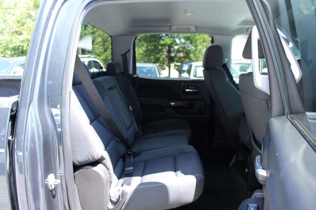 Used 2018 GMC Sierra 1500 SLE w/ SLE Value Package AWD/4WD image 28