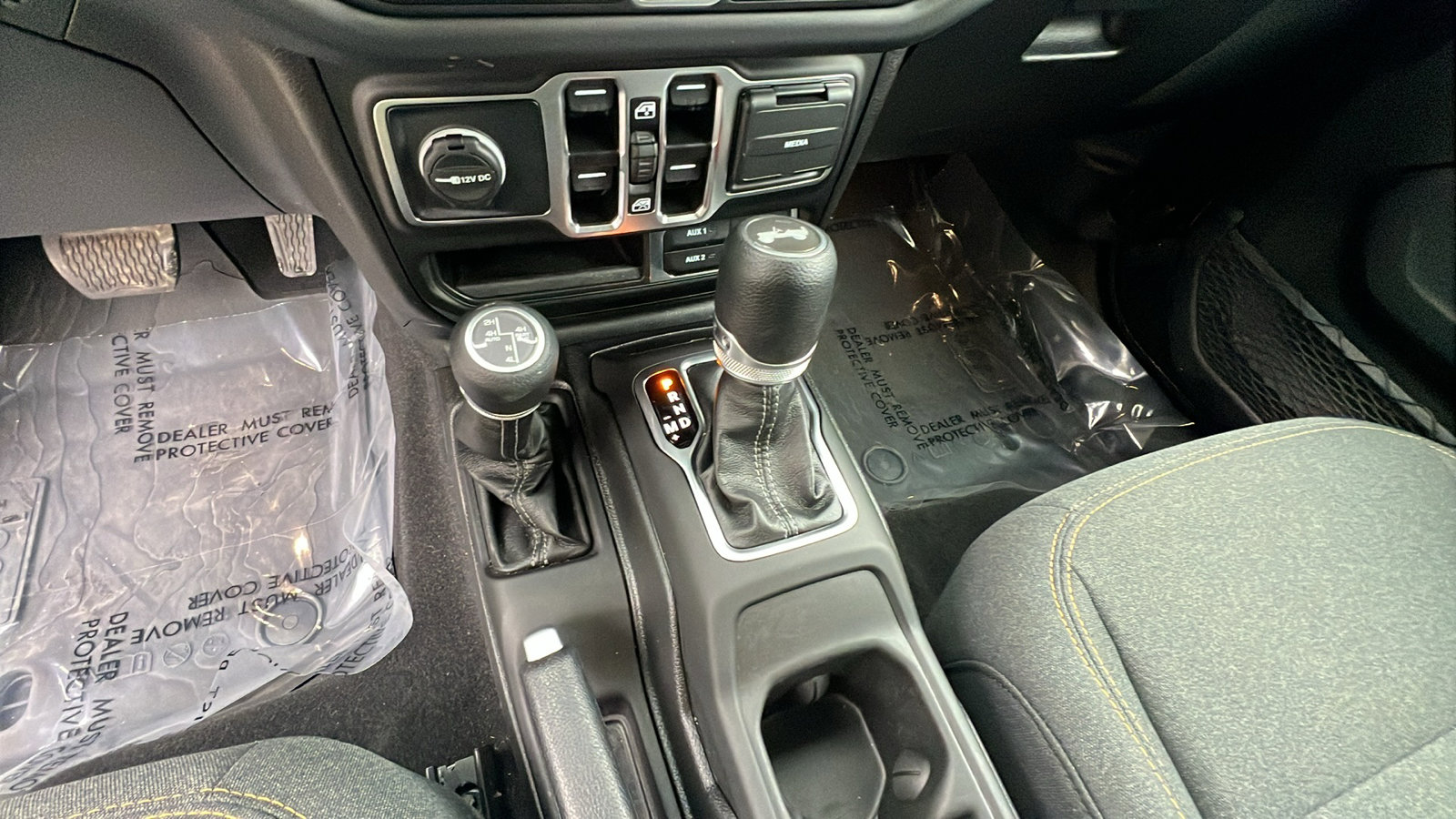 Used 2025 Jeep Wrangler Backcountry 4xe image 30