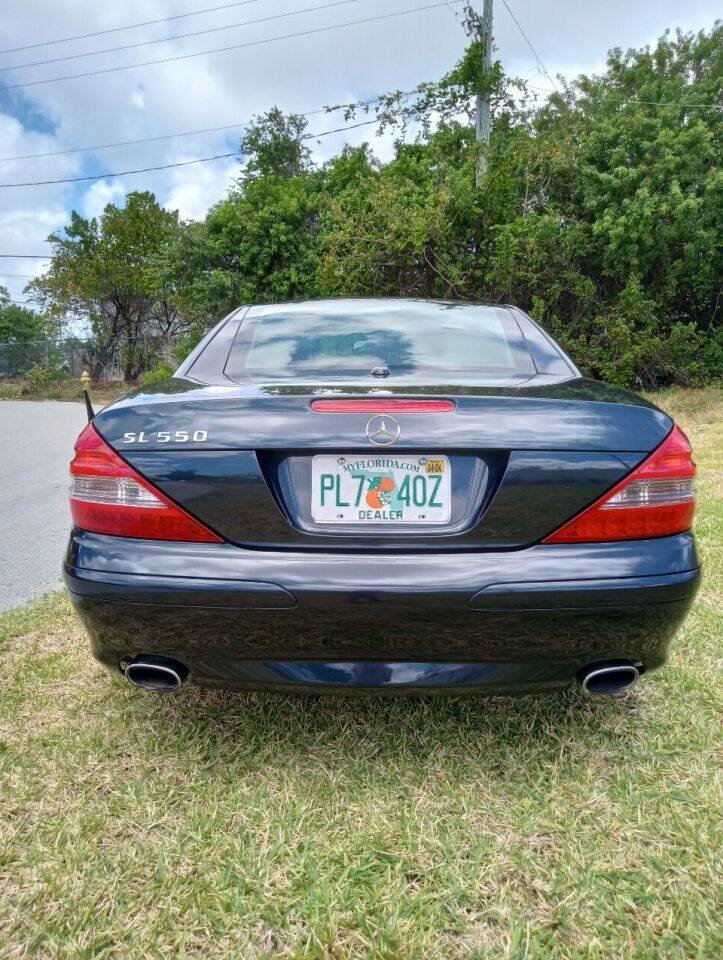 Used 2007 Mercedes-Benz SL 550 image 7