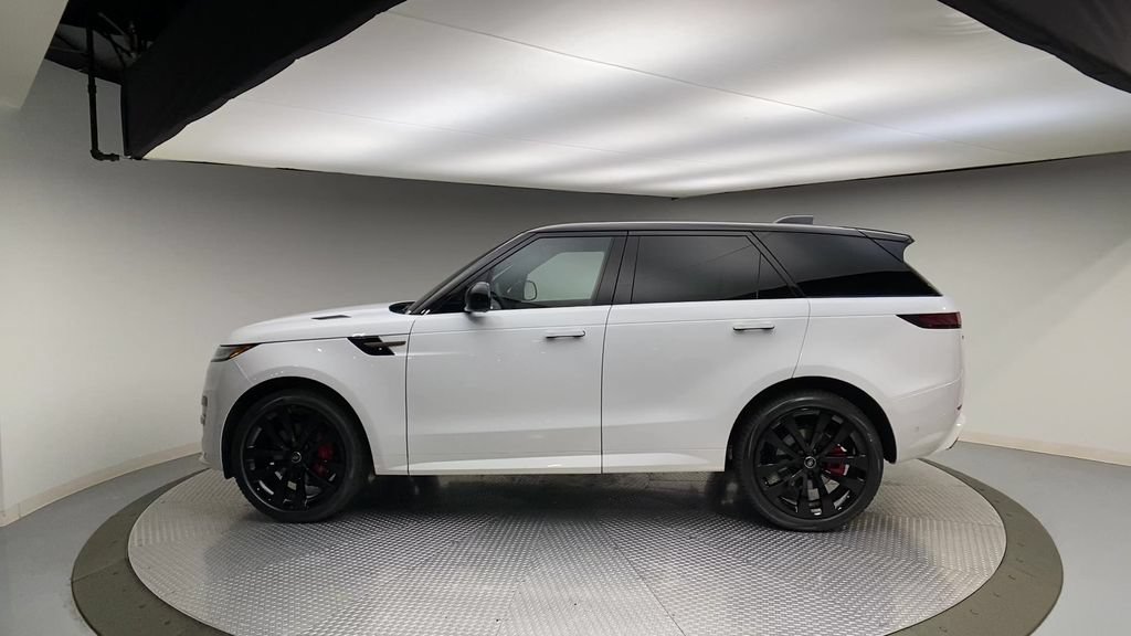 Used 2023 Land Rover Range Rover Sport SE Dynamic AWD/4WD image 5