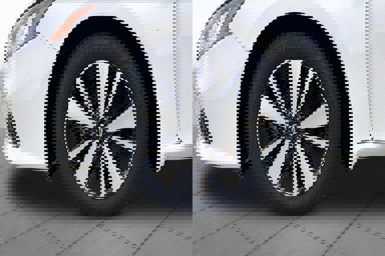 Used 2019 Nissan Altima 2.5 SL FWD image 10