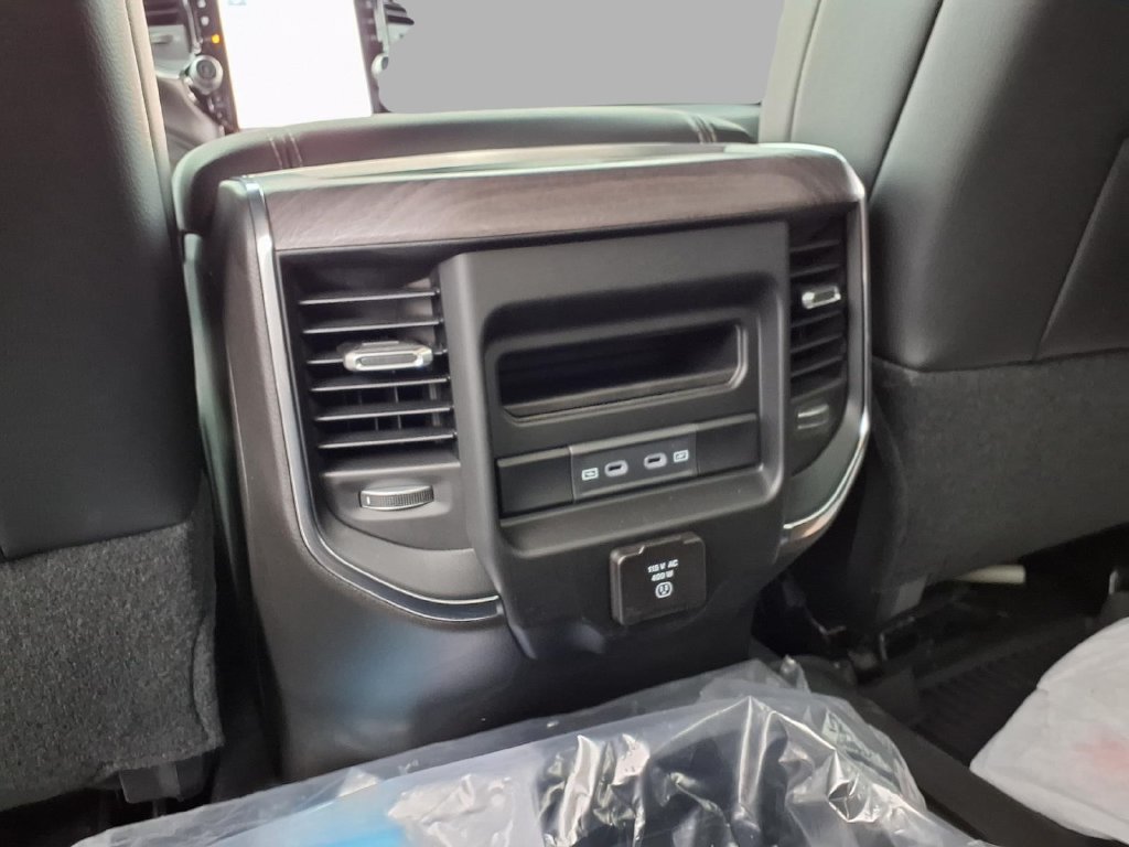 New 2027 RAM 3500 Laramie AWD/4WD image 21