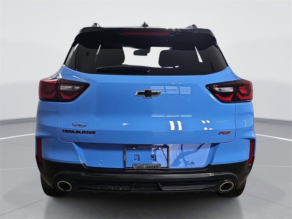 Certified 2024 Chevrolet TrailBlazer RS w/ Driver Confidence Package image 5