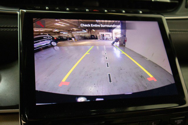 Used 2023 Jeep Grand Cherokee Limited image 18