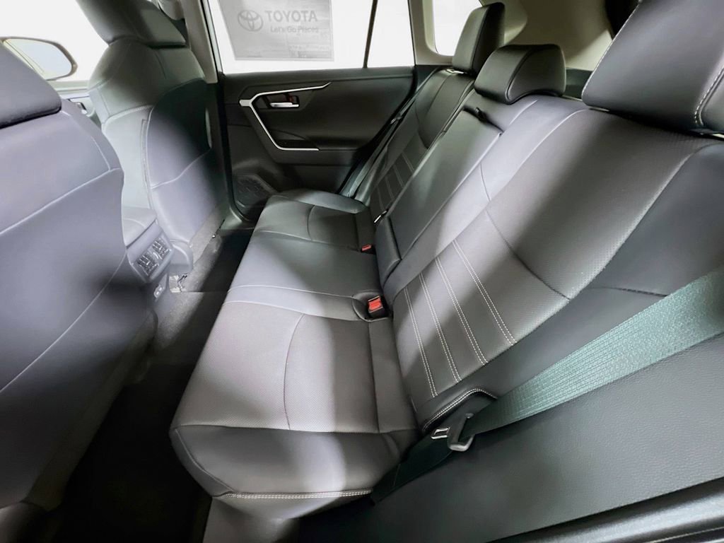Certified 2025 Toyota RAV4 Limited w/ Advanced Technology Package image 22