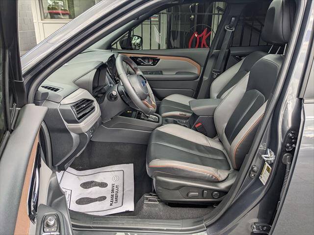Used 2025 Subaru Forester Sport w/ Popular Package #1 AWD/4WD image 8