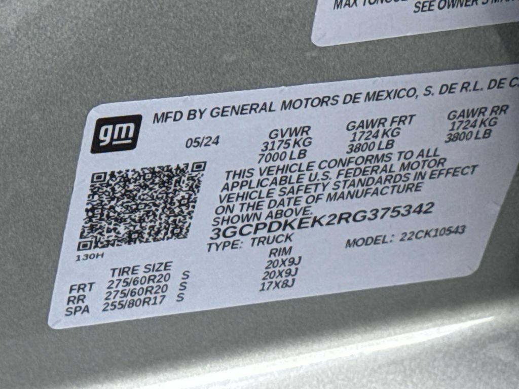 Used 2024 Chevrolet Silverado 1500 LT AWD/4WD image 31
