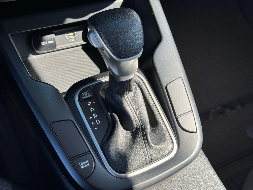 Certified 2023 Kia Soul LX w/ Option Group 015 FWD image 29