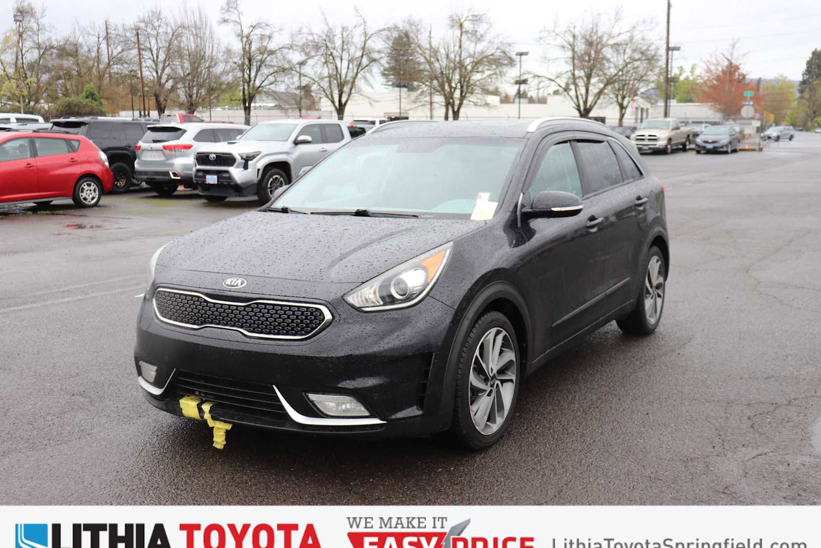 Used 2017 Kia Niro Touring image 1