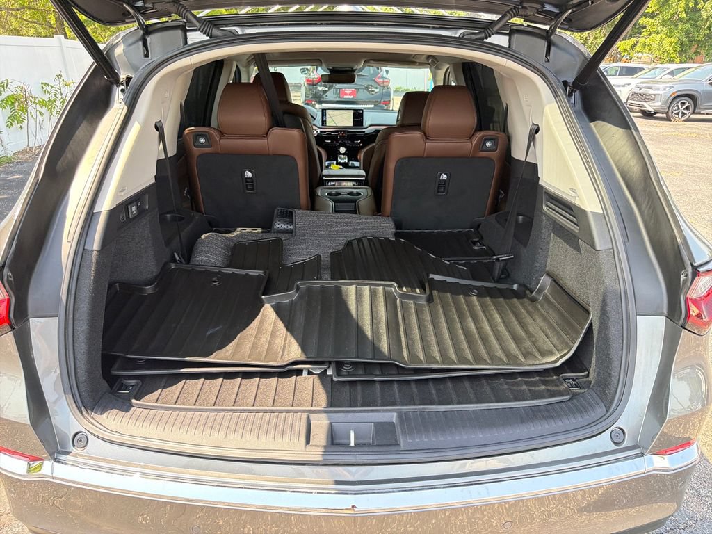 Used 2025 Acura MDX w/ Technology Package AWD/4WD image 41